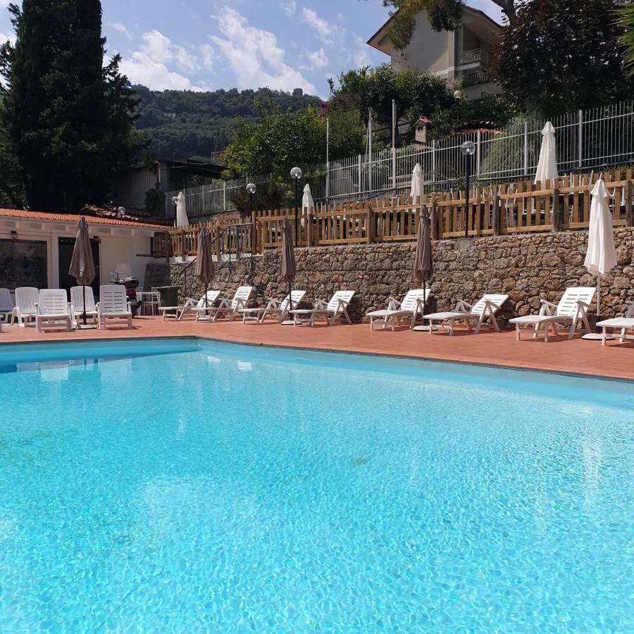Villaggio Turistico Da Tonino Seglia San Bernardo 外观 照片